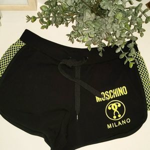 NWT Moschino shorts